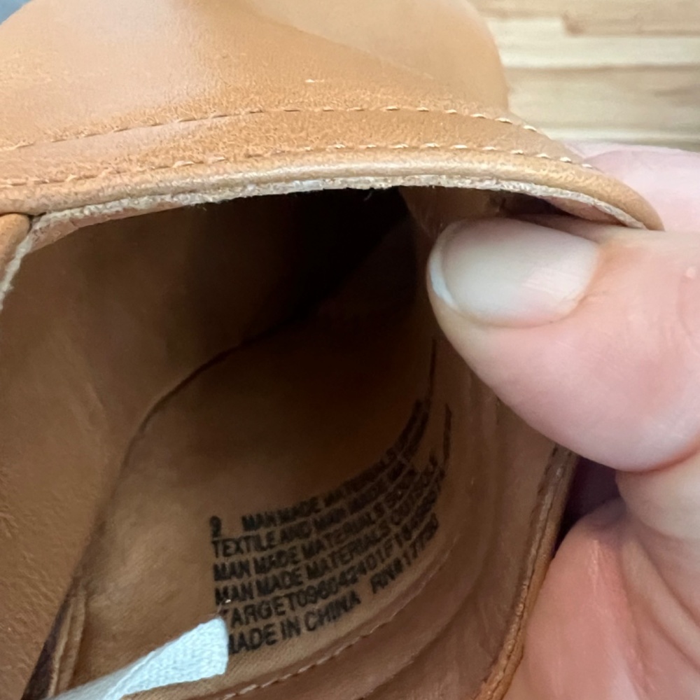 Universal Thread Tan Clogs Size 9 - image 5